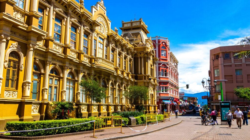 Only one night in San José? Discover museums, markets, great dining, nearby volcanoes, and the best hotels for a smooth overnight stay.